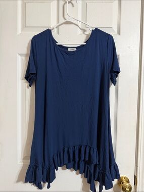 Piko 1988 Navy Ruffle-Hem Tunic Top